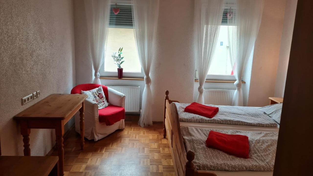 Hotel Kartaeuser Hof Mainz โบเดนไฮม์ ภายนอก รูปภาพ