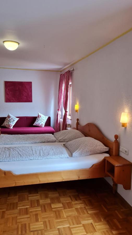 Hotel Kartaeuser Hof Mainz โบเดนไฮม์ ภายนอก รูปภาพ
