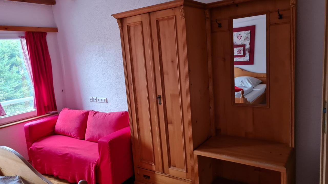 Hotel Kartaeuser Hof Mainz โบเดนไฮม์ ภายนอก รูปภาพ