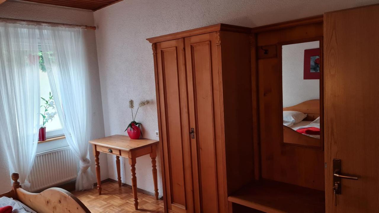 Hotel Kartaeuser Hof Mainz โบเดนไฮม์ ภายนอก รูปภาพ
