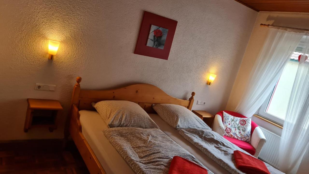 Hotel Kartaeuser Hof Mainz โบเดนไฮม์ ภายนอก รูปภาพ